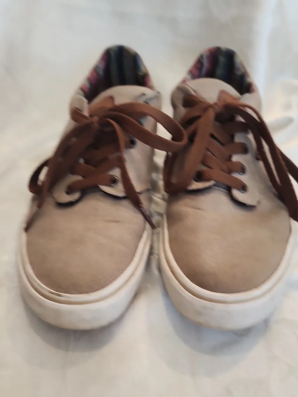 VANS Men's Beige Canvas Sneakers with Brown Laces & Striped Lining Size 10 [V1]